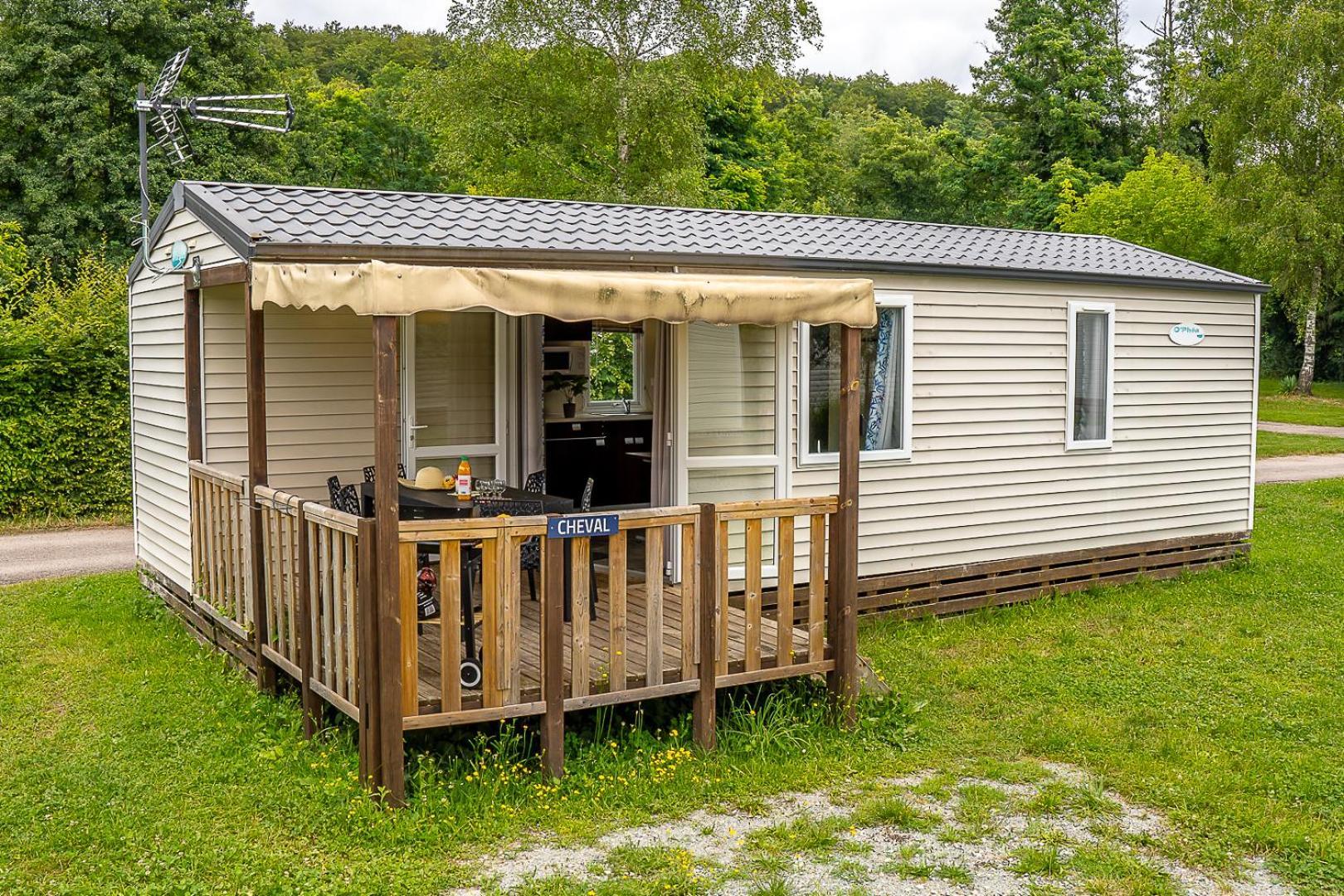 Camping Les Ballastieres - Vosges Du Sud Champagney Экстерьер фото